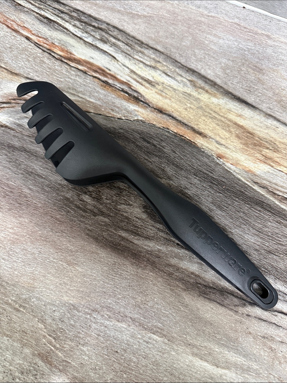 Tupperware Chef Series Tongs